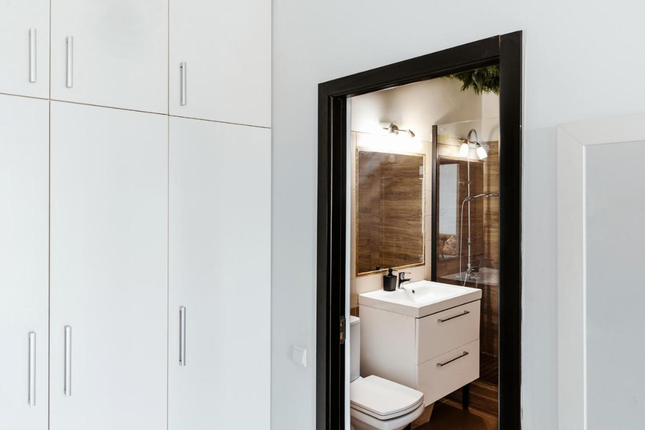 Dd Iulius Mall Modern Apartment Kaloşvar Dış mekan fotoğraf